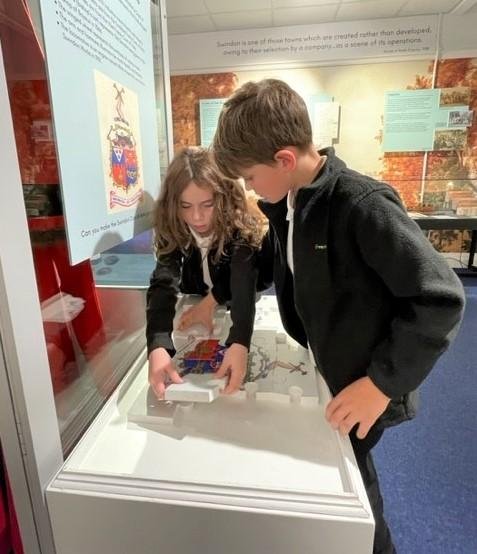 Museum & Art Swindon - Early Years and Key Stage 1 & 2